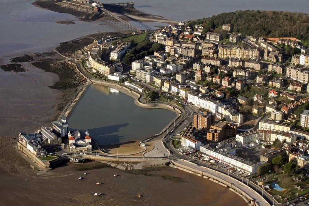 Cannon House Weston-super-Mare Buitenkant foto